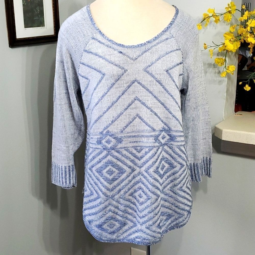 Two-one--two new york, lightweight blue sweater. Size XL. New with tags.